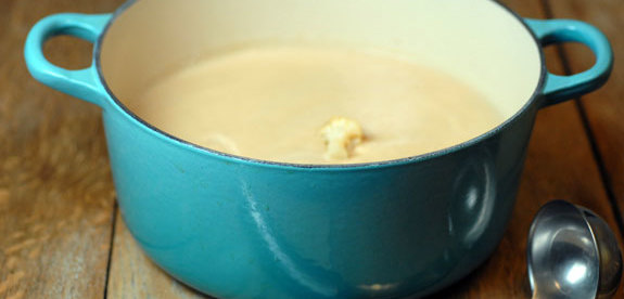 Zuppa di cavolfiore senza glutine